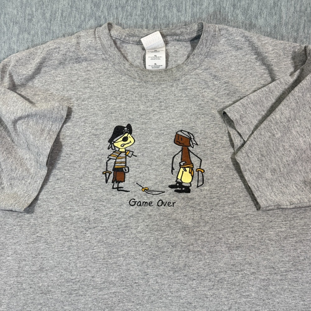 Gildan T-Shirt Men XL Gray Game Over Pirate Stick Figure Graphic Heavy Cotton Te